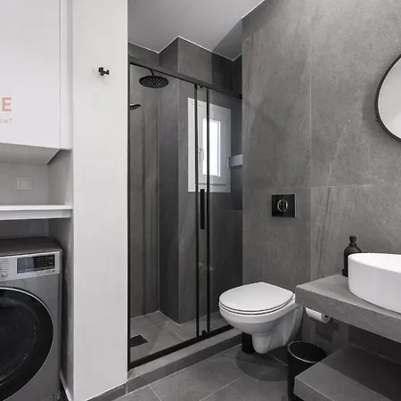 Lusso Bianco, Nilie Hospitality Mgmt Apartamento Tessalónica