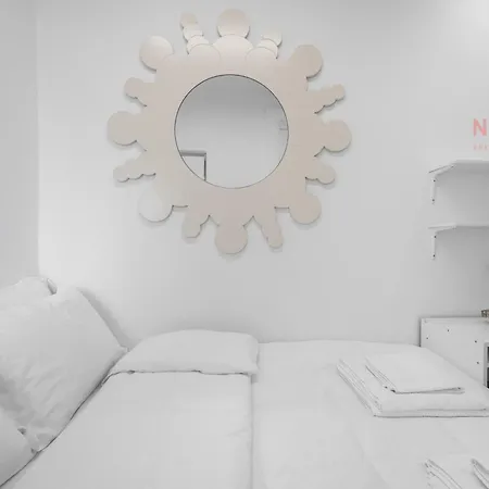 Lusso Bianco, Nilie Hospitality Mgmt