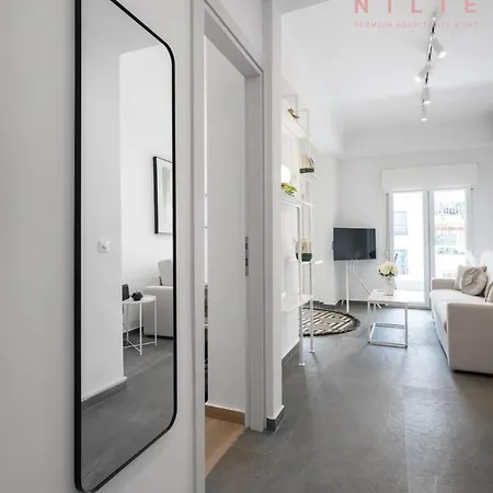 Lusso Bianco, Nilie Hospitality Mgmt Selanik